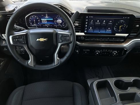 Used 2025 Chevrolet Silverado 1500 LT w/ Protection Package RWD image 14