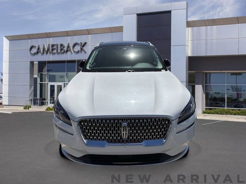 Used 2020 Lincoln Corsair FWD w/ Premium Package image 3