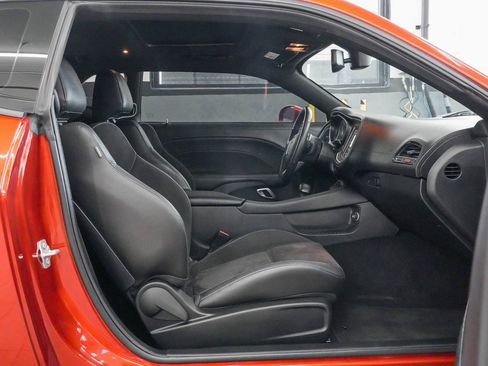 Used 2022 Dodge Challenger R/T Scat Pack image 32