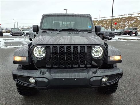 Used 2022 Jeep Gladiator Sport image 9