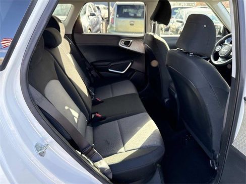 Certified 2023 Kia Soul LX w/ LX Technology Package image 11