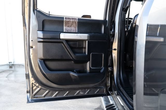 Used 2017 Ford F250 Lariat w/ Lariat Ultimate Package AWD/4WD image 21