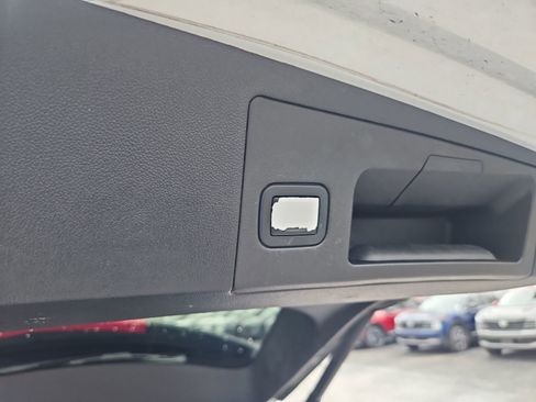 Used 2019 Cadillac XT5 Luxury image 29