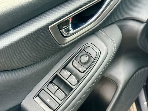 Used 2023 Subaru Forester Premium image 19