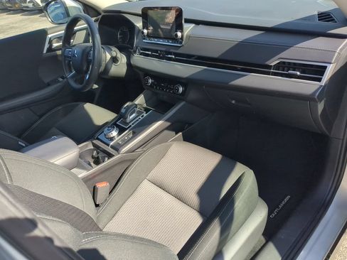 Used 2024 Mitsubishi Outlander ES FWD image 10
