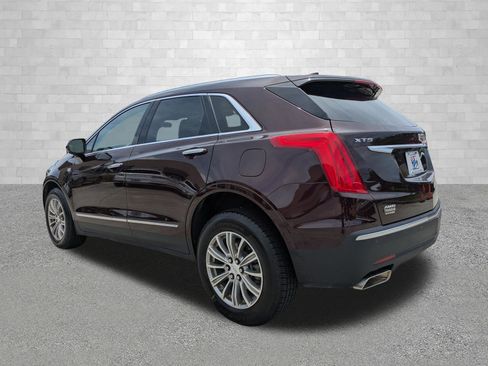 Used 2018 Cadillac XT5 Luxury w/ LPO, Wheel Lock Package AWD/4WD image 4