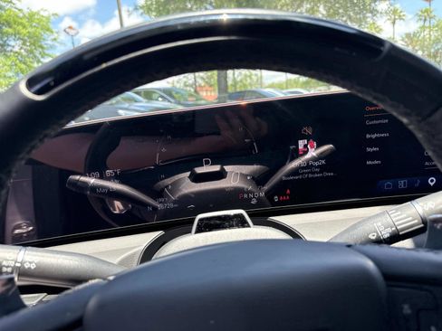 Certified 2025 Cadillac CT5 Sport RWD image 28