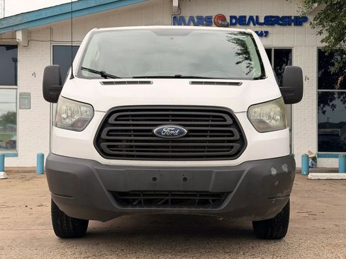 Used 2015 Ford Transit 250 148 Low Roof RWD image 8