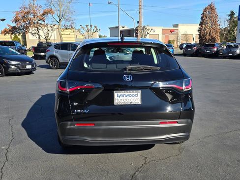 Certified 2025 Honda HR-V LX image 18