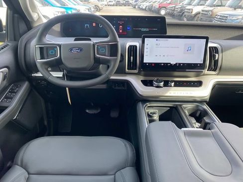 New 2026 Ford Expedition Max Active image 6