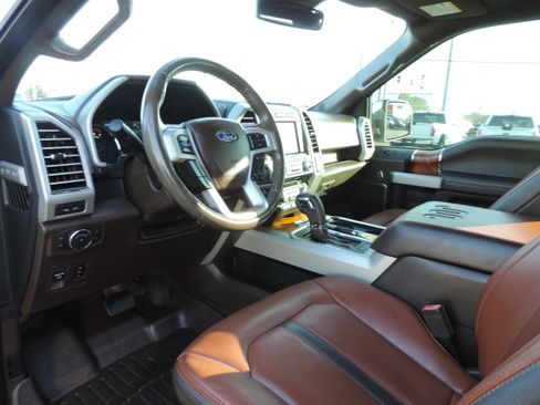 Used 2018 Ford F150 King Ranch w/ Equipment Group 601A Luxury image 7