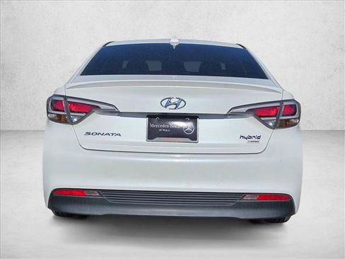 Used 2017 Hyundai Sonata Limited image 6