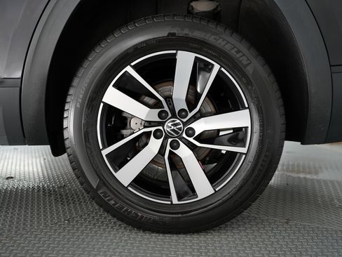 Used 2022 Volkswagen Atlas SE image 65