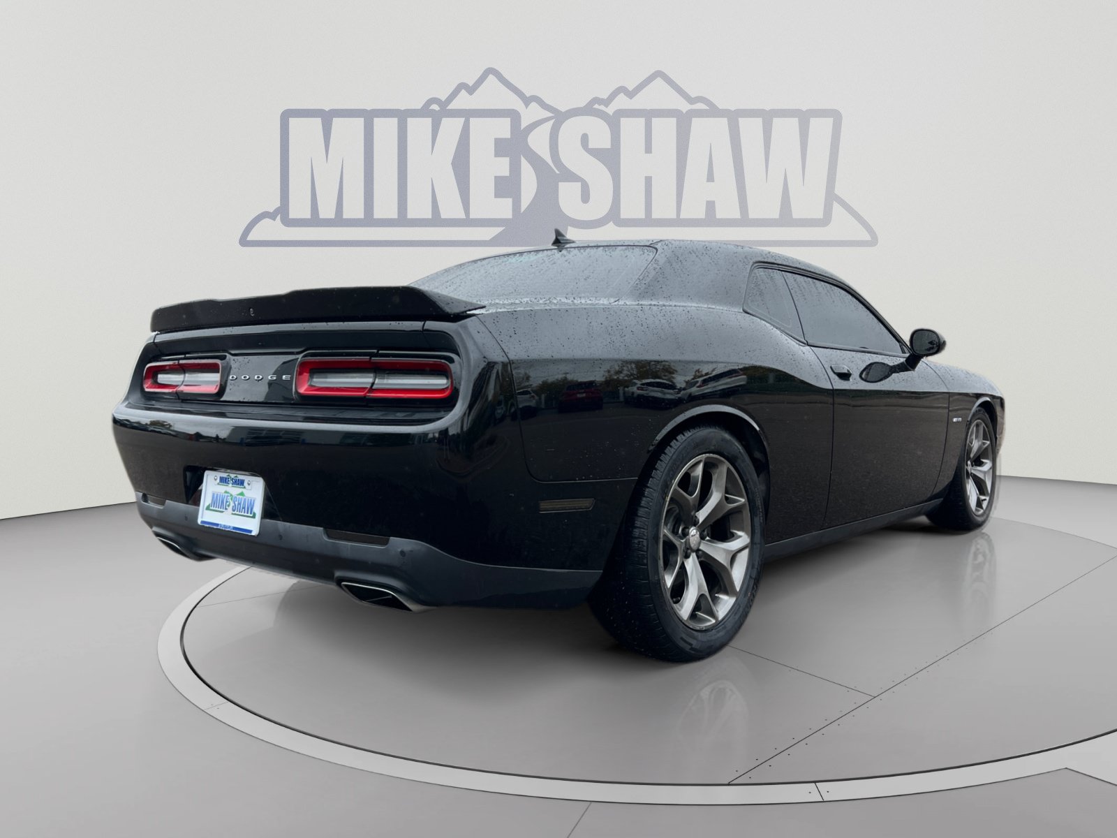 Used 2015 Dodge Challenger R/T Plus RWD image 5
