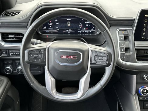 Used 2024 GMC Yukon SLT AWD/4WD image 15
