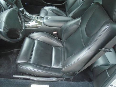 Used 2001 Aston Martin DB7 Vantage RWD image 10