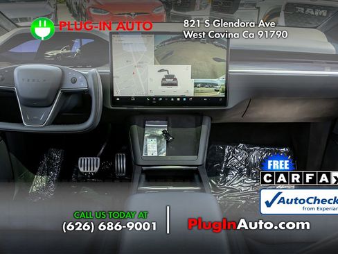 Used 2024 Tesla Model X image 17