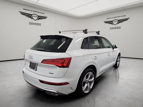 Used 2024 Audi Q5 2.0T Premium Plus w/ Premium Plus Package AWD/4WD image 5