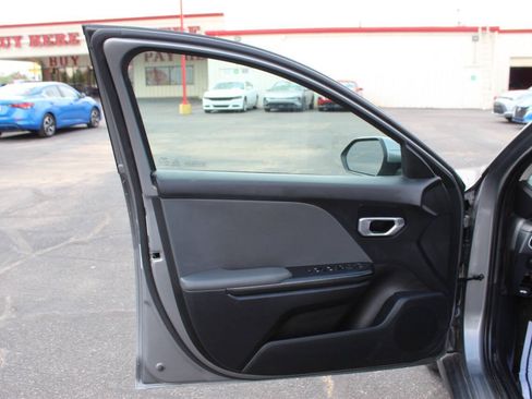 Used 2025 Kia K4 FWD image 18