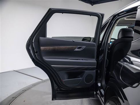 New 2026 Genesis GV80 2.5T Select image 30