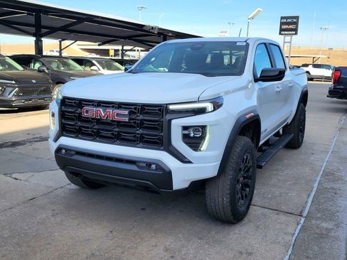 New 2026 GMC Canyon Elevation w/ Convenience Package image 8