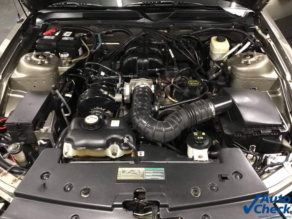 Used 2005 Ford Mustang Premium RWD image 30