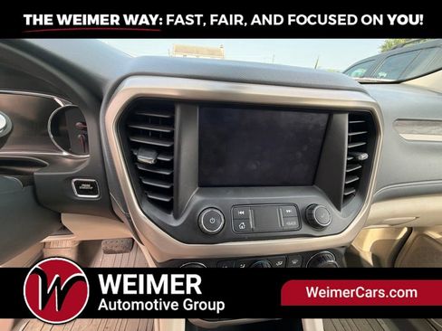 Used 2023 GMC Acadia Denali AWD/4WD image 18