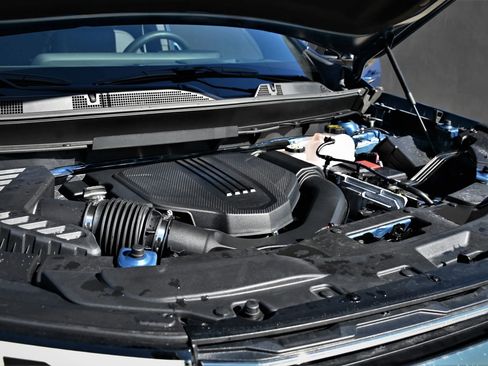 Used 2026 Chevrolet Traverse LT w/ Enhanced Driving Package image 21