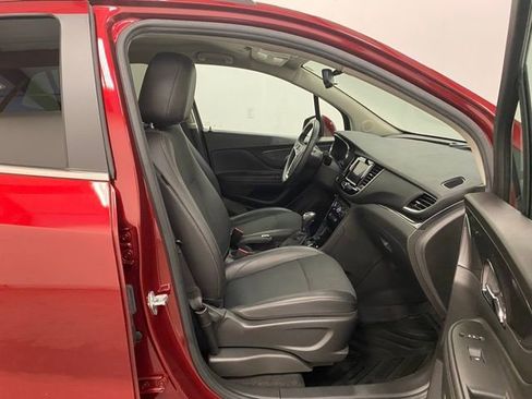 Used 2022 Buick Encore Preferred w/ Safety Package AWD/4WD image 21