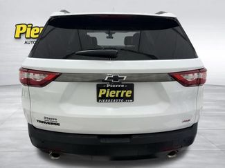 Used 2021 Chevrolet Traverse RS video 3