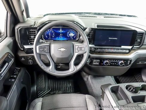 New 2026 Chevrolet Silverado 1500 LT w/ Texas Edition Plus AWD/4WD image 12