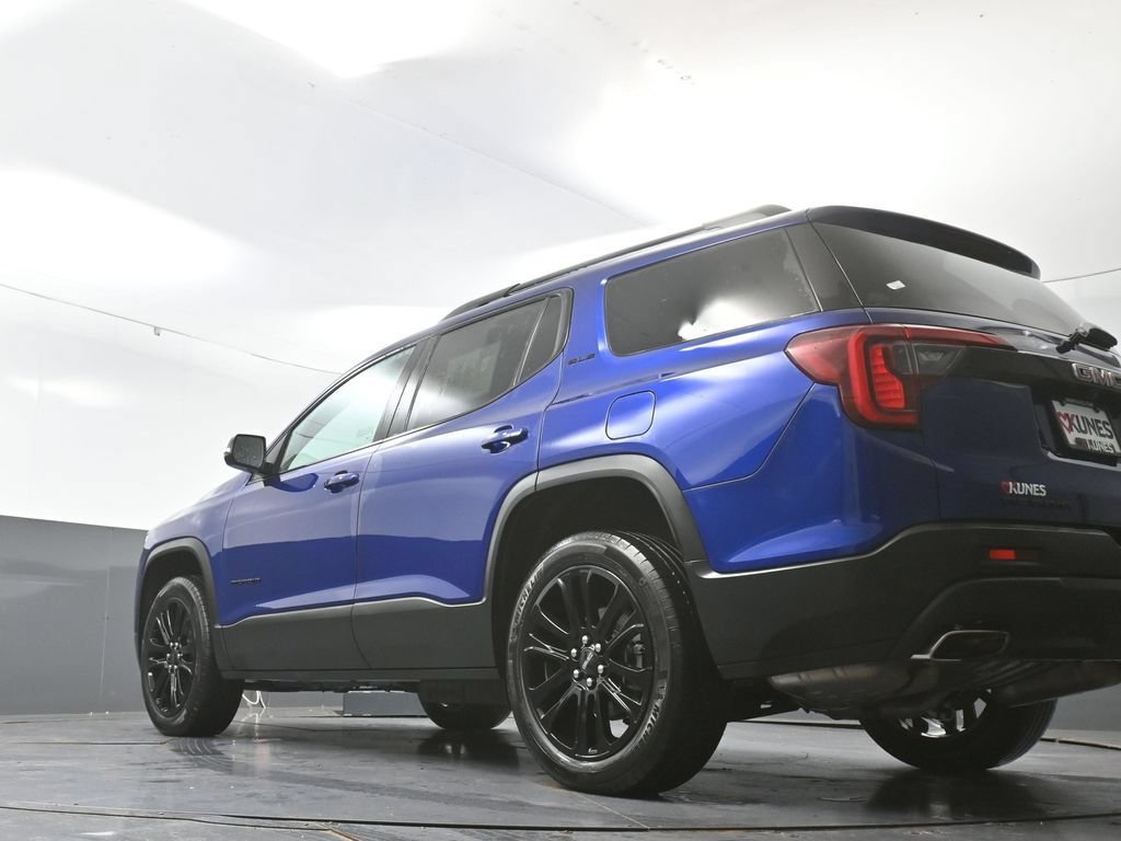 Used 2023 GMC Acadia SLE w/ Driver Convenience Package FWD image 58