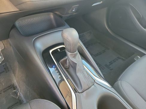 Used 2023 Toyota Corolla LE image 24