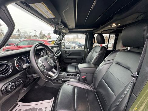 Used 2021 Jeep Wrangler Unlimited Sahara image 21