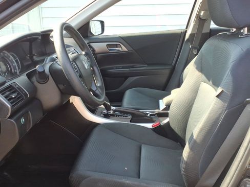 Used 2015 Honda Accord LX image 7