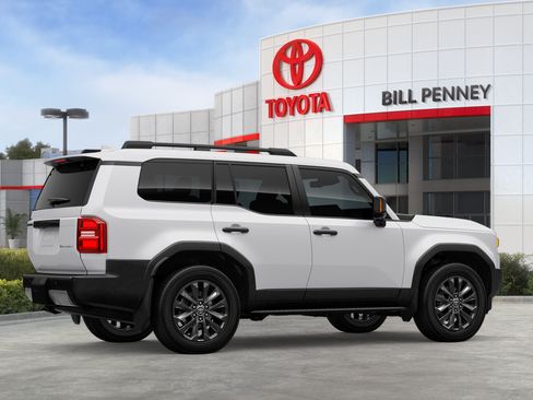 New 2027 Toyota Land Cruiser w/ Premium Package AWD/4WD image 11