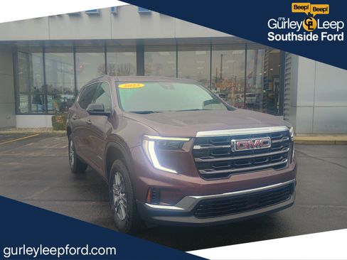 Used 2025 GMC Acadia Elevation w/ LPO, Floor Liner Package image 1