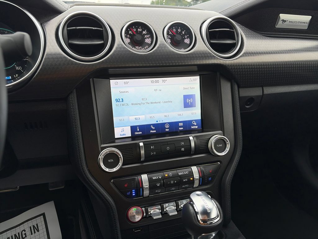 Used 2021 Ford Mustang GT Premium w/ GT Performance Package RWD image 19