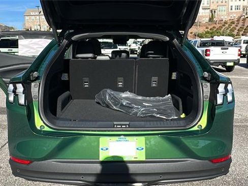 New 2025 Ford Mustang Mach-E Premium image 18