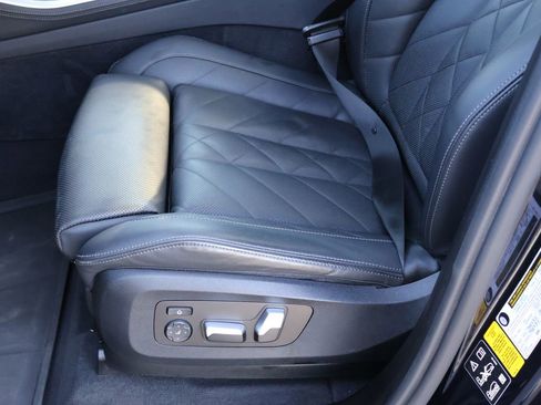 Used 2023 BMW X5 xDrive40i w/ M Sport Package image 43