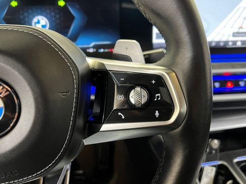 Used 2024 BMW 740i image 35