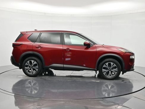 Used 2023 Nissan Rogue SV FWD image 4