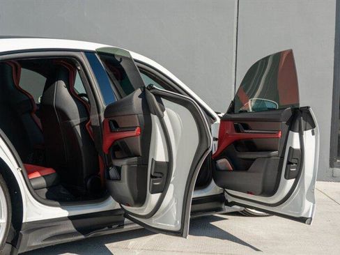 Used 2020 Porsche Taycan Turbo S image 56