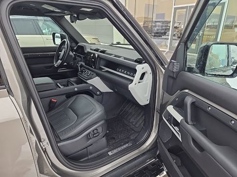 Used 2022 Land Rover Defender 110 XS Edition image 20