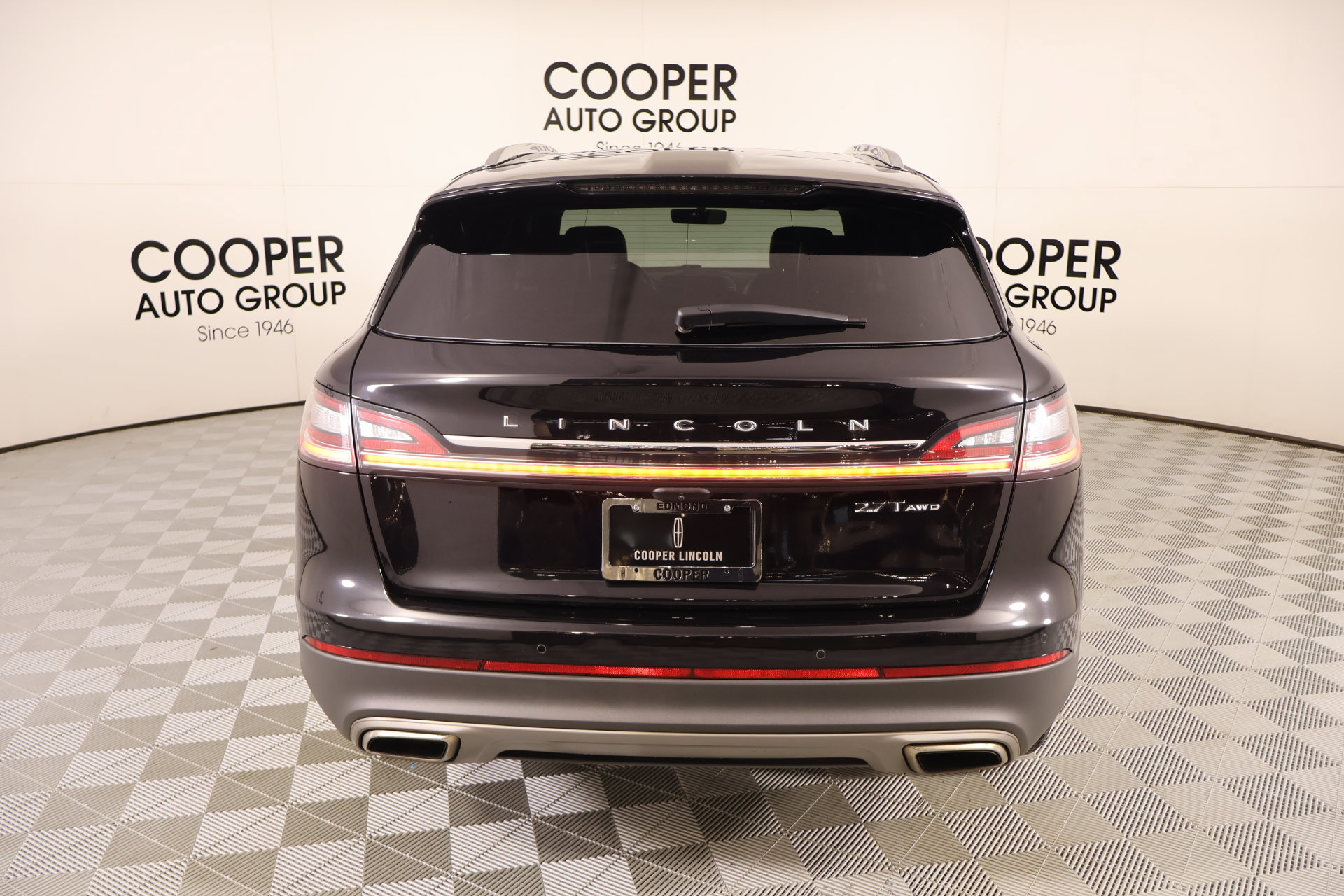 Used 2020 Lincoln Nautilus Reserve w/ Equipment Group 201A AWD/4WD image 23
