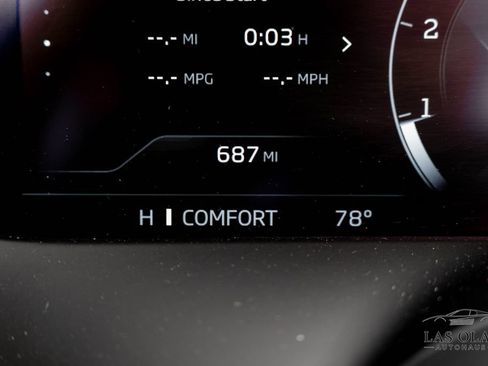 Used 2026 McLaren 750S Spider RWD image 45