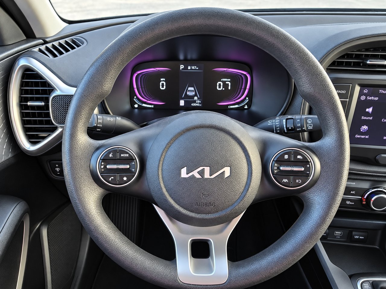 Used 2023 Kia Soul LX w/ LX Technology Package FWD image 20