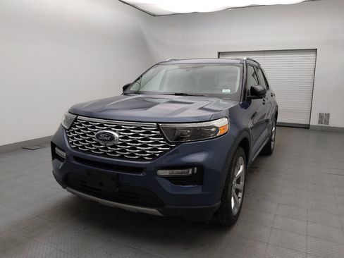 Used 2020 Ford Explorer Platinum w/ Premium Technology Package image 15