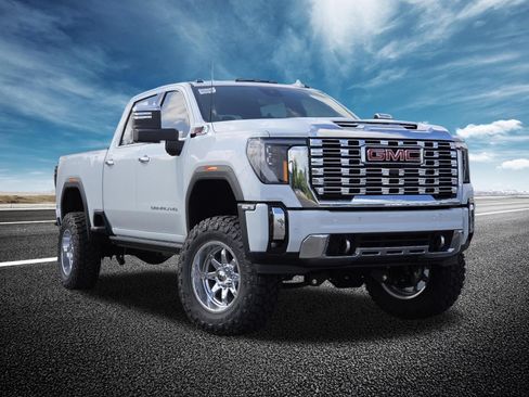 New 2026 GMC Sierra 2500 Denali w/ Denali Reserve Package AWD/4WD image 2