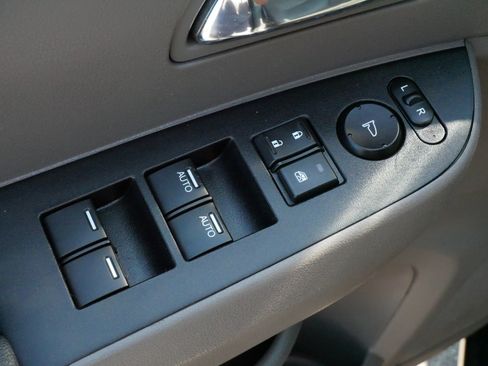 Used 2016 Honda Odyssey EX-L image 19
